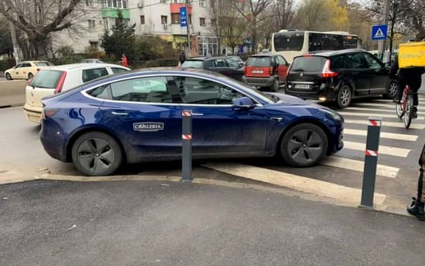 George Buhnici și-a parcat mașina Tesla pe trecerea de pietoni! Tesla