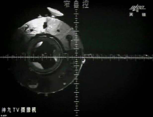 Video fantastic! Staţia spaţială Tiangong 1 s-a prăbuşit în Pacific!