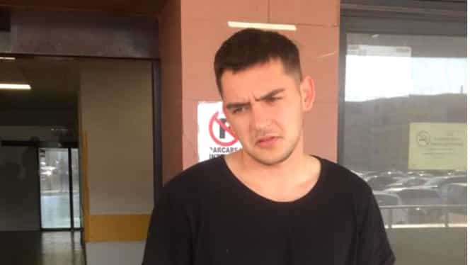 Individul care a înjunghiat un actor la cinema, în Timișoara, arestat preventiv