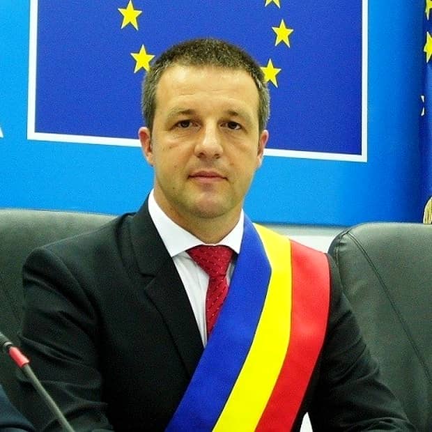 Primarul PSD al Brăilei i-a atacat pe colegii săi de la București: „Mai terminați cu legile justiției odată!”
