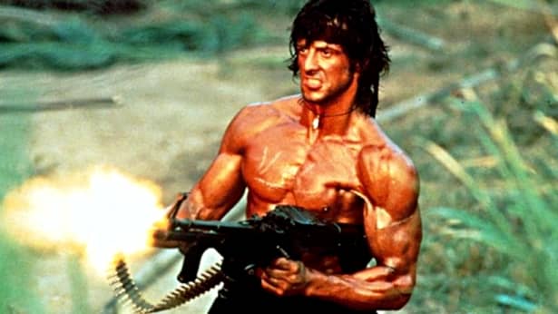 Sylvester Stallone, în rolul lui Rambo
