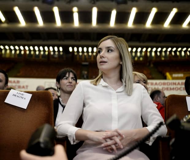 Irina Tănase și-a schimbat look-ul. Cum arată acum iubita lui Liviu Dragnea FOTO