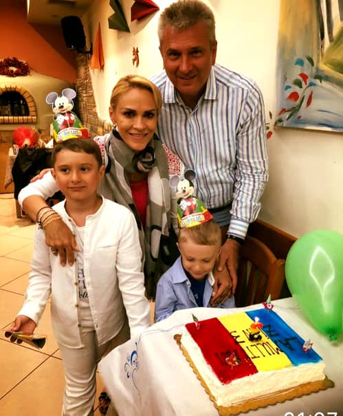 Gabriela Firea a creștinat fetița patronului de la Dinamo