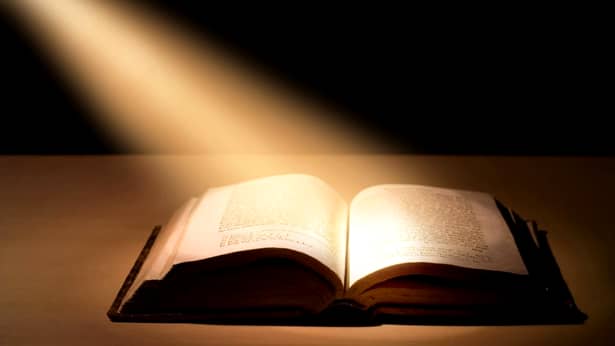 Mesajul secret din Biblie, descifrat! Ce profeție se anunță pentru creștini