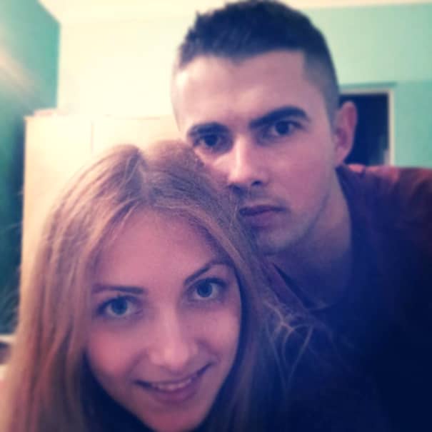 O mai ştii pe Amalia, românca ceruta de nevastă în 2013 printr-un viral? Ce s-a ales de ea şi de Marian, bărbatul cu care s-a logodit