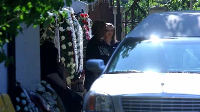 Nelu Ploieșteanu își îngroapă fiul. Mama băiatului aproape că a leșinat când Mihăiță a plecat din casă