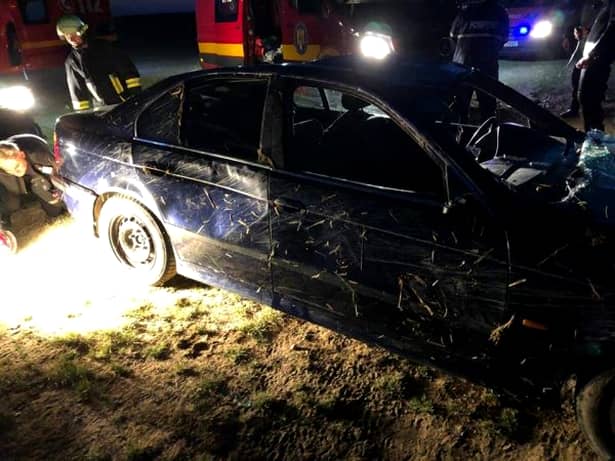 Tragedie la Arad. O mașină cu 4 tineri a plonjat în lacul Ghioroc. Două fete au murit