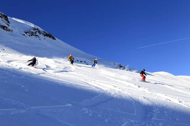 Călin Popescu Tăriceanu este în vacanță la ski!