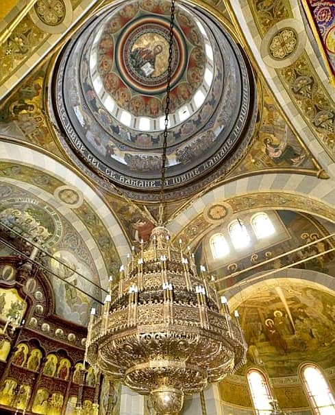 Furt de Revelion! Cutia milei de la Biserica Sf Dumitru din Bucureşti a fost spartă