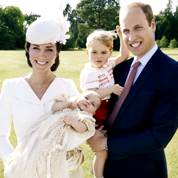 Kate Middleton este din nou însărcinată! Vezi ce a dat-o de gol pe ducesă!