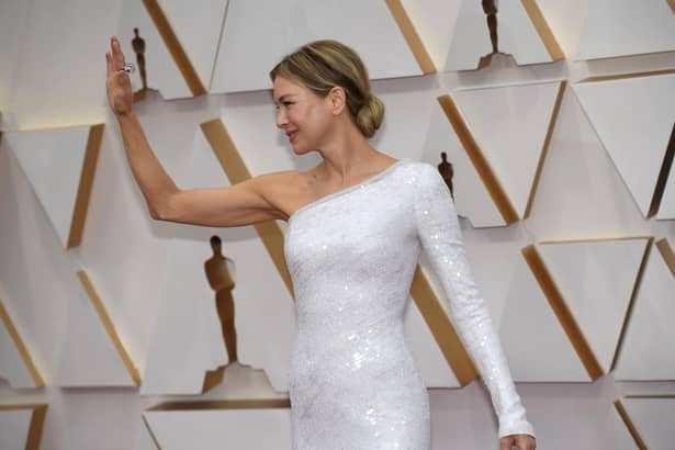 Cele mai frumoase rochii de la Premiile Oscar 2020. Actrițele care au strălucit pe covorul roșu. Galerie Foto