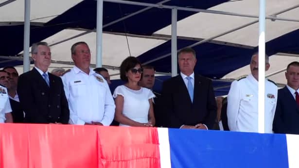 Carmen Iohannis, apariție de senzație la Ziua Marinei de la Constanța! Oamenii s-au uitat lung la ea