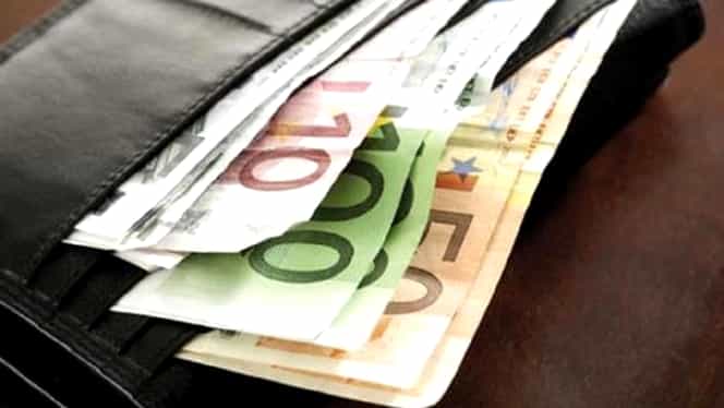 O ţară din Europa vrea să interzică plata cash, din anul 2023! Cum se va descurca populaţia!