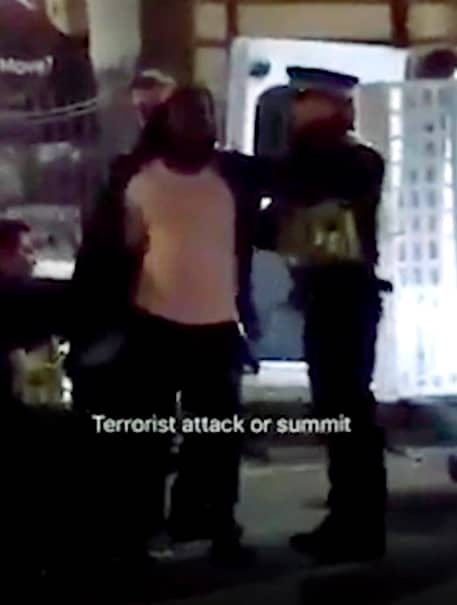 Atac în Manchester de Revelion! Ce le-a transmis atacatorul victimelor când a fost arestat VIDEO