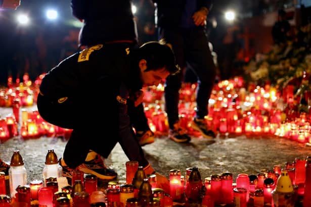 REMEMBER Colectiv: Cine sînt cele 64 de VICTIME care au pierit. Un nou incendiu în Bucureşti, la un an şi trei luni