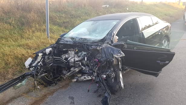 Două accidente grave în România sâmbătă dimineață