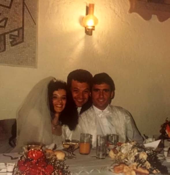 Cine este soția lui Gheorghe Hagi și cum arată. Cei doi sunt căsătoriți din 1995 – Galerie foto