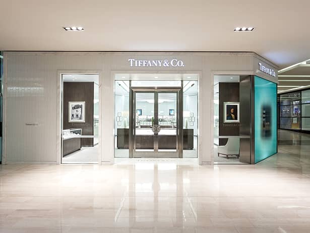 Producătorul de bijuterii Tiffany a fost vândut! Tiffany