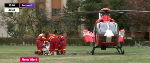 Medicii rezidenți care l-au operat pe Florin Busuioc în seara de marți, 6 noiembrie, au luat decizia de a-l transporta în București cu ajutorul unui elicopter SMURD. Prezentatorul rubricii meteo de la Pro TV a fost operat aseară în Spitalul Județean din Craiova.