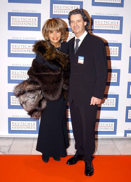 Tina Turner, celebra cântăreață, a povestit cum soțul său a fost gata să-i ofere un rinichi pentru transplant. Artista internațională a făcut mai multe dezvăluiri în autobiografia sa 