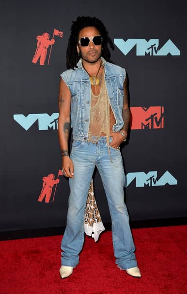 Câştigătorii MTV Video Music Awards. Cele mai frumoase ţinute de pe covorul roşu. Galerie FOTO