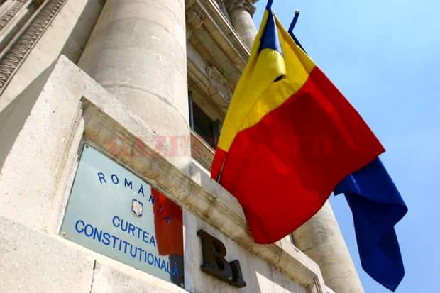 Decizia CCR cu privire la sesizarea premierului Viorica Dăncilă împotriva președintelui Klaus Iohannis