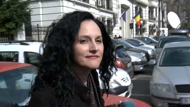 Alina Bica, dată în urmărire generală! Fotografia sa a fost postată pe site-ul Poliției Române