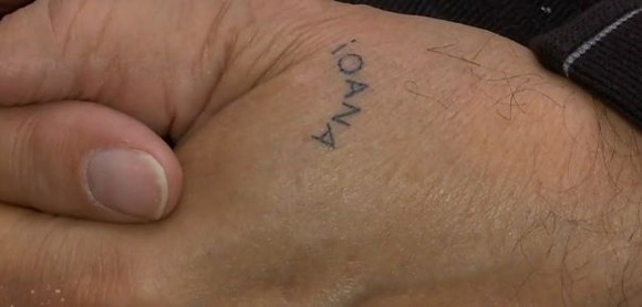 Tatuajul pe care Ilie Năstase şi l-a scris pe mână! Fostul lider ATP şi-a scris 