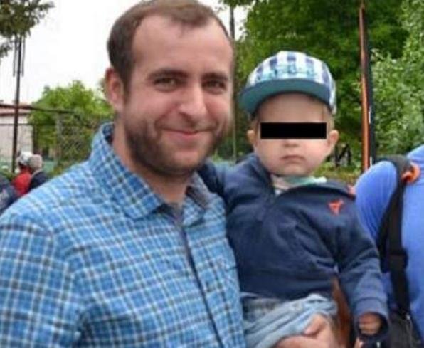 Polițistul din Argeș care și-a împușcat fiul, apoi s-a sinucis, alături de băiețel
