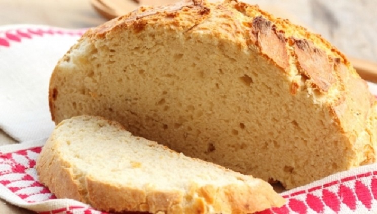 Pâinea de casă făcută de mâna ta este cea mai gustoasă pâine de pe Pământ, fără nicio concurență din partea marilor fabrici de panificație