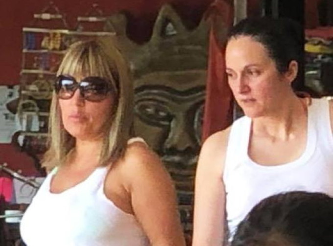 Alina Bica și Elena Udrea se află în Costa Rica