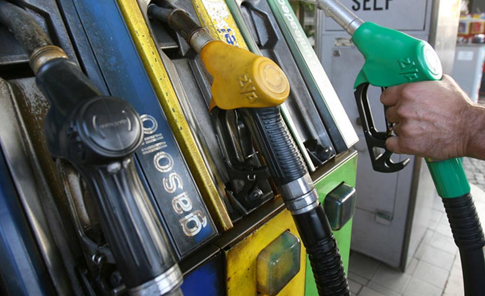 Prețul carburanților în România, mai mare decât media europeană! Cât costă 1 litru de benzină
