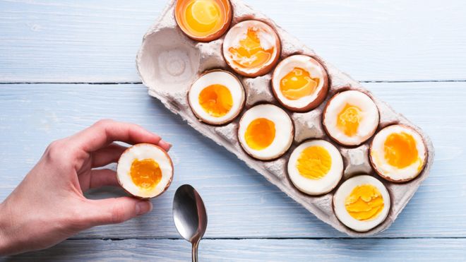 Medicii avertizează în privința consumului de ouă! Ce se întâmplă dacă mănânci 3 pe zi