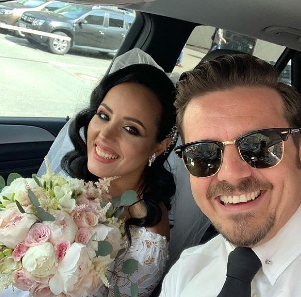 Sora lui Mihai Petre s-a căsătorit! Cum a arătat mireasa la nuntă FOTO
